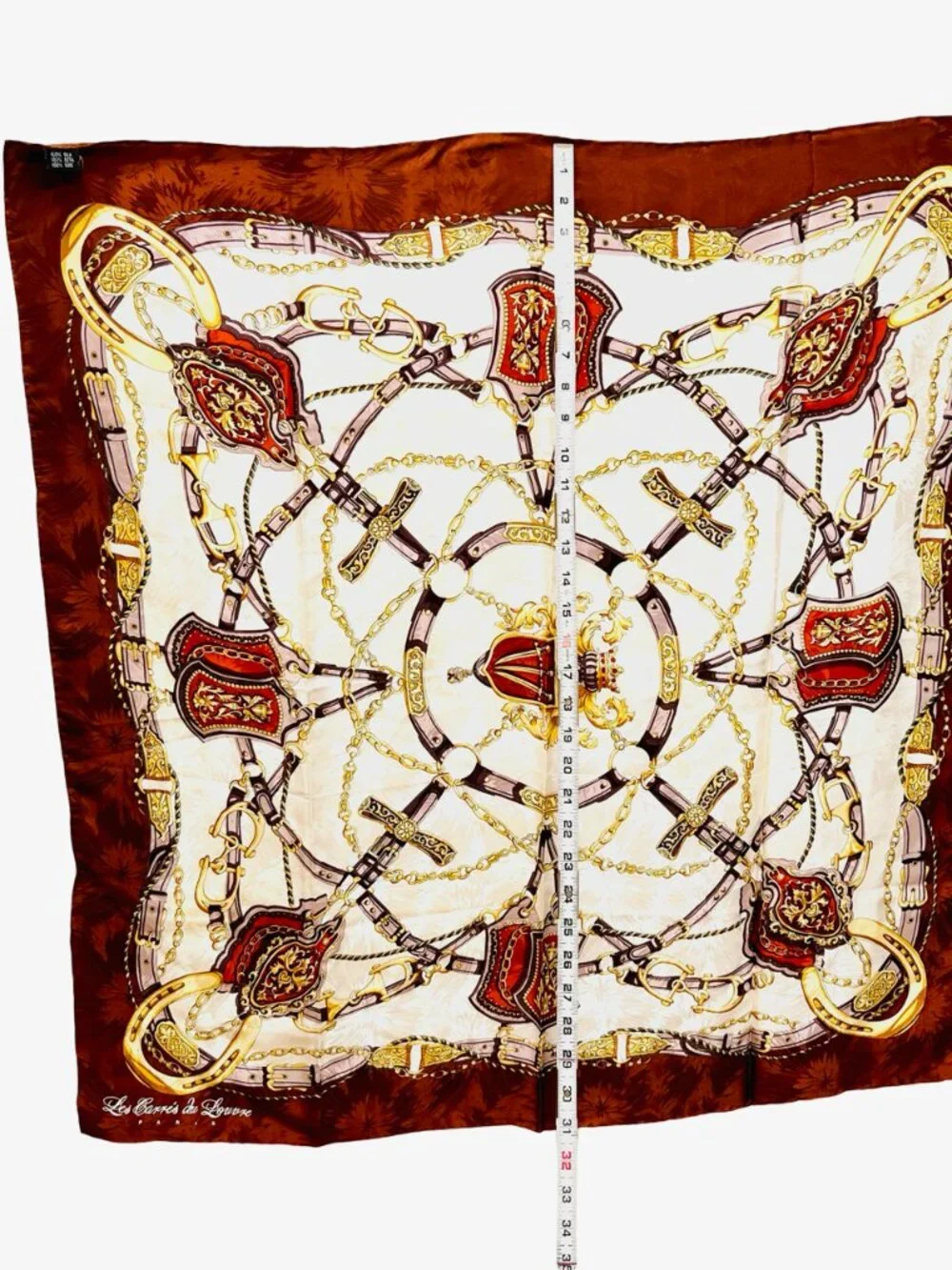 Les Carres du Louvre Paris  Silk Scarf 34" Ivery Brown Burgendy gold chain ( 31) - Picture 7 of 15